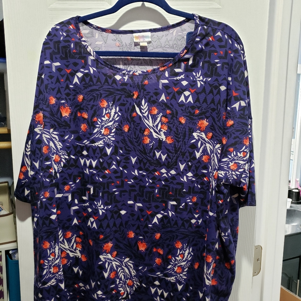 Lularoe Irma Tunic